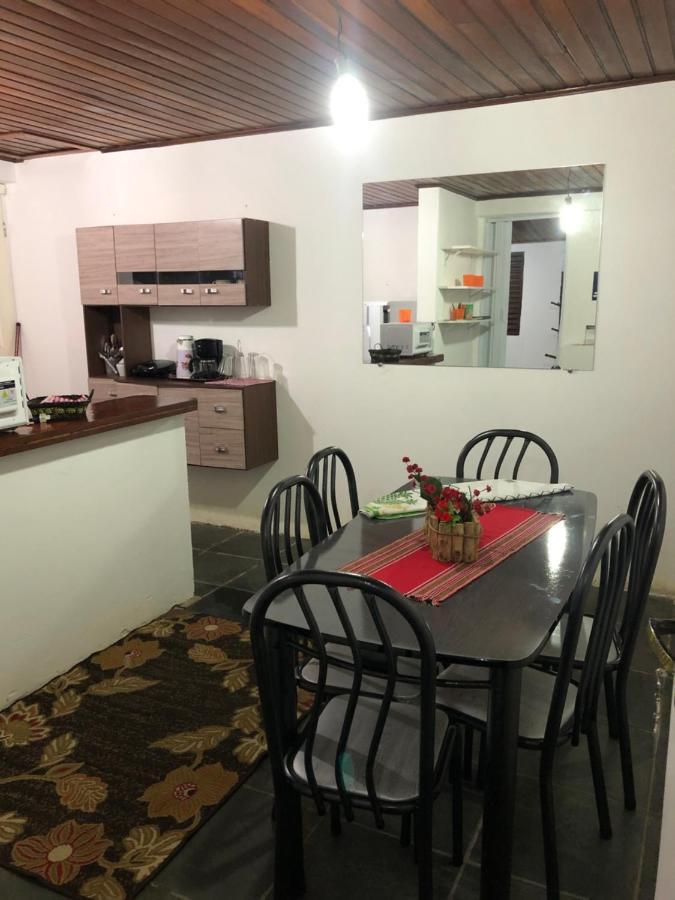 הוילה Campos do Jordão Lar Doce Lar Da Neuza מראה חיצוני תמונה